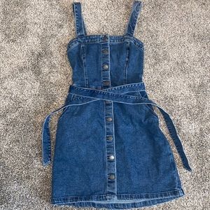 💗 Hollister Jean Dress 💗